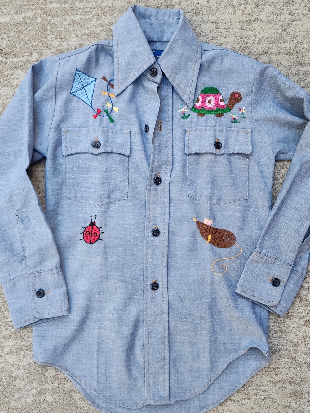 Vintage JcPenny Chambray Embroidered Kids Shirt, Turtle Kite Mouse Train, Sz‎ 10